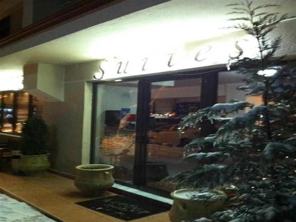 Alpina Suites Kastoria Buitenkant foto