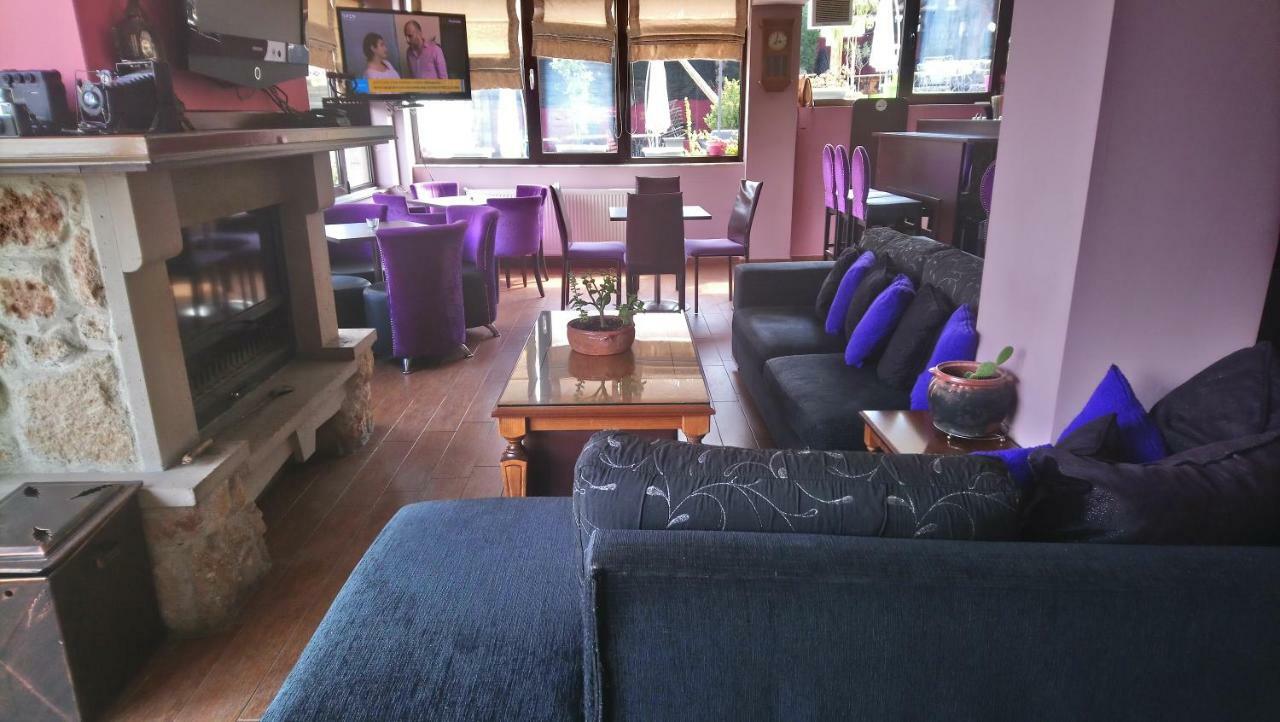 Alpina Suites Kastoria Buitenkant foto