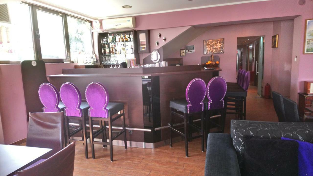 Alpina Suites Kastoria Buitenkant foto