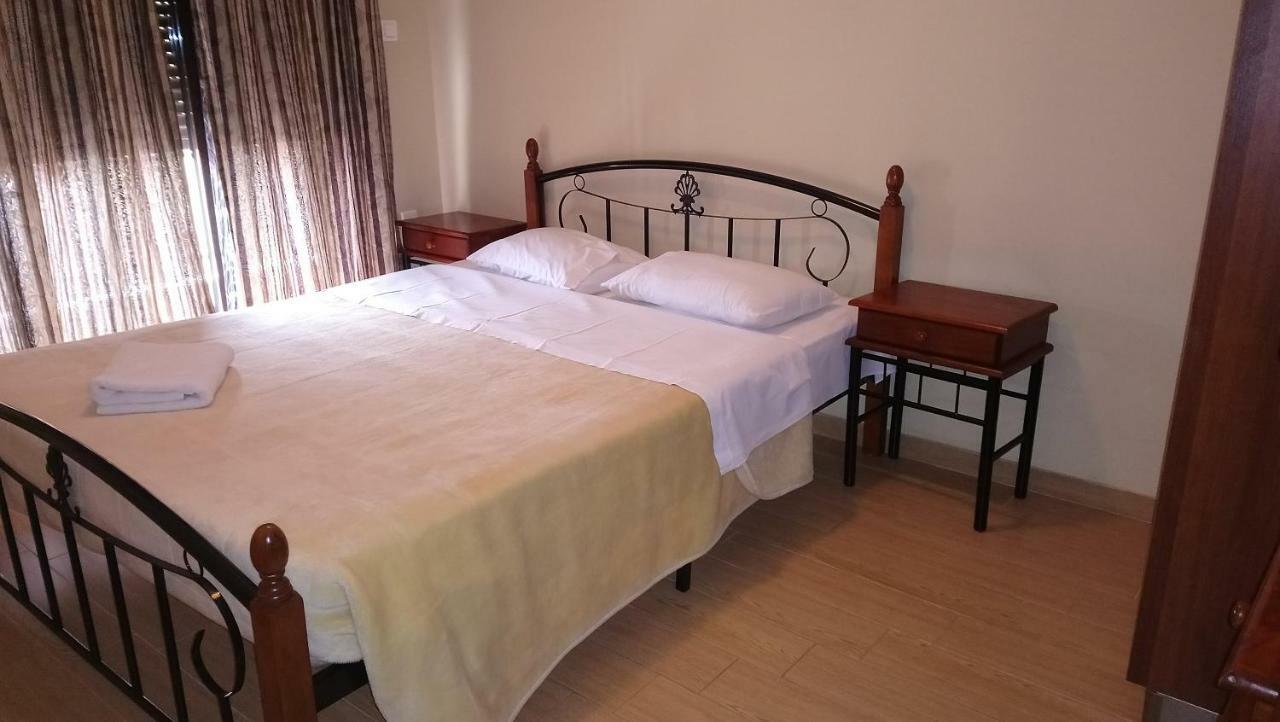 Alpina Suites Kastoria Buitenkant foto