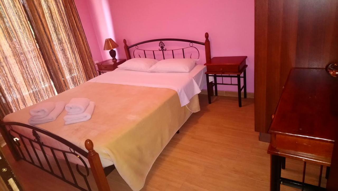 Alpina Suites Kastoria Buitenkant foto